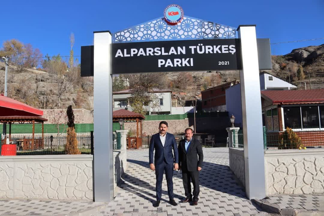 ALPARSLAN TÜRKEŞ PARKI